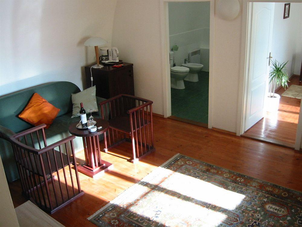 Domus Henrici Hotell Praha Eksteriør bilde