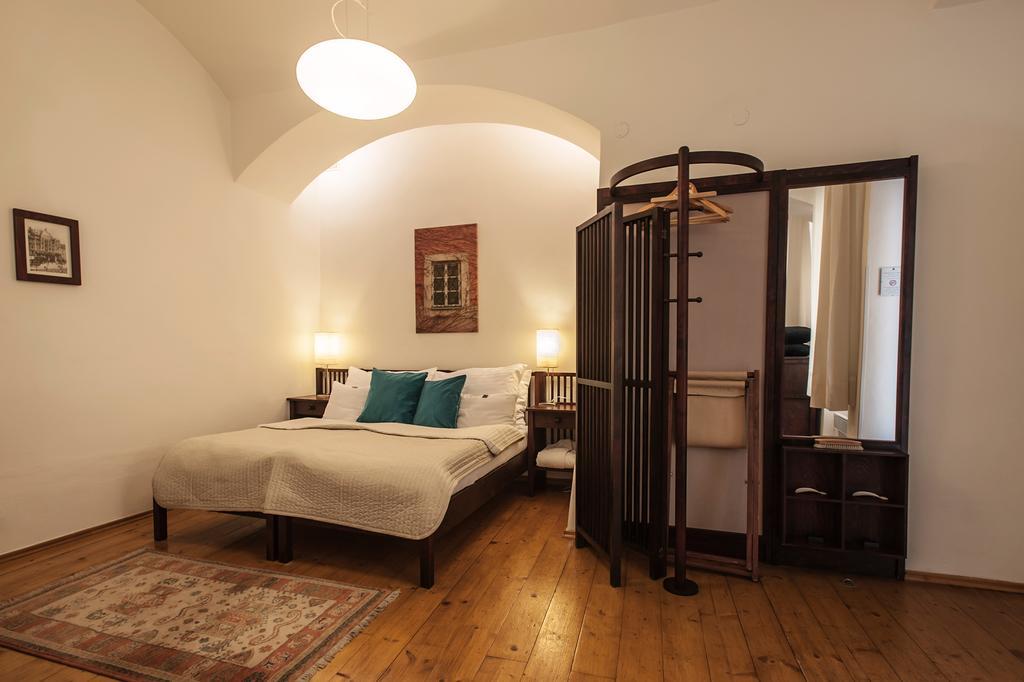 Domus Henrici Hotell Praha Eksteriør bilde