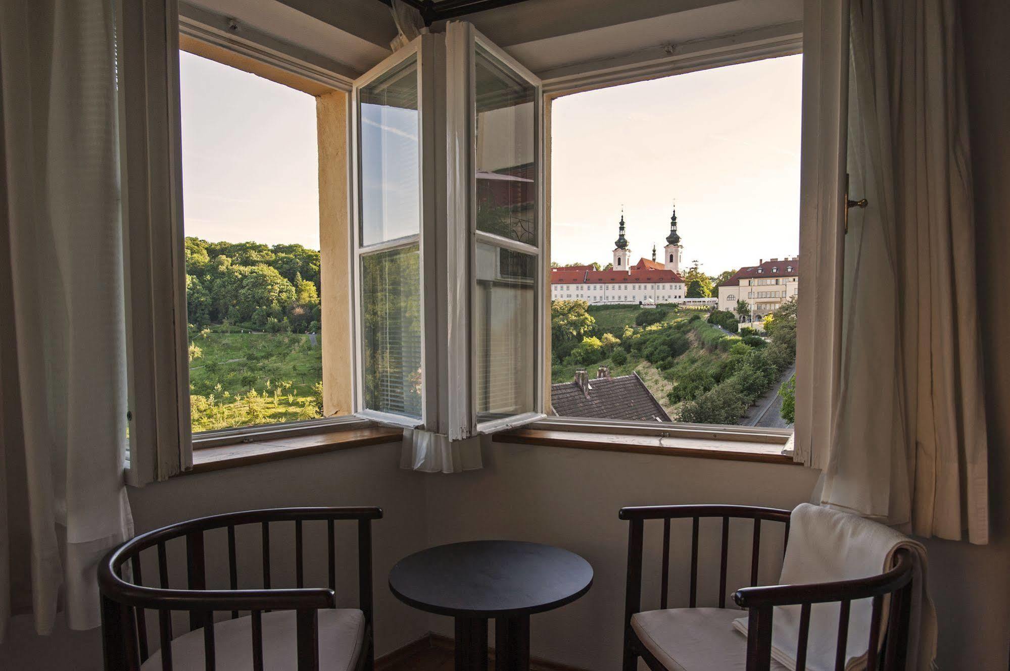 Domus Henrici Hotell Praha Eksteriør bilde